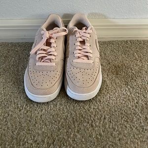 Womens Nike Sneakers
